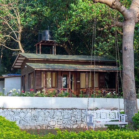 Saffronstays Little Paradise, Murud Buitenkant foto