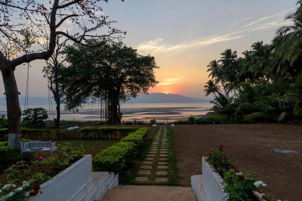 Saffronstays Little Paradise, Murud Buitenkant foto